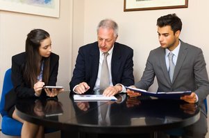 Navigating Business Contracts with a Corporate Attorney